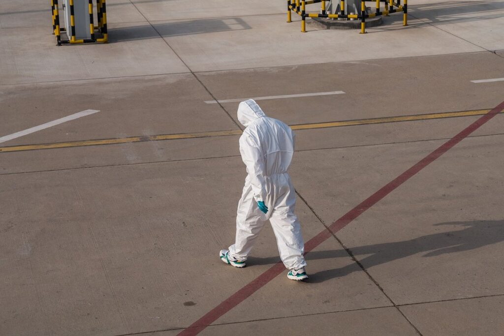 beekeeping clothing and safety