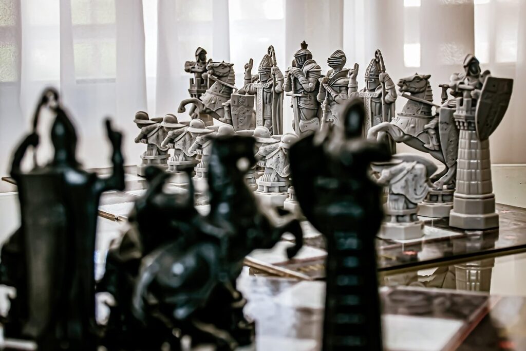 how to introduce a new queen